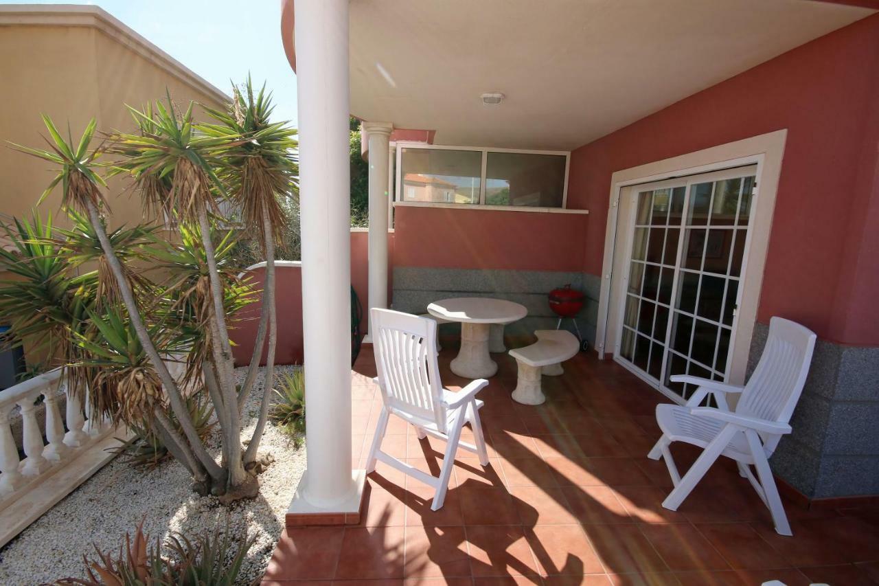 Las Dunas 2 By Rentmedano Pretty 2 Bedroom Villa, Ocean Views, Pool And Wifi El Médano Екстериор снимка