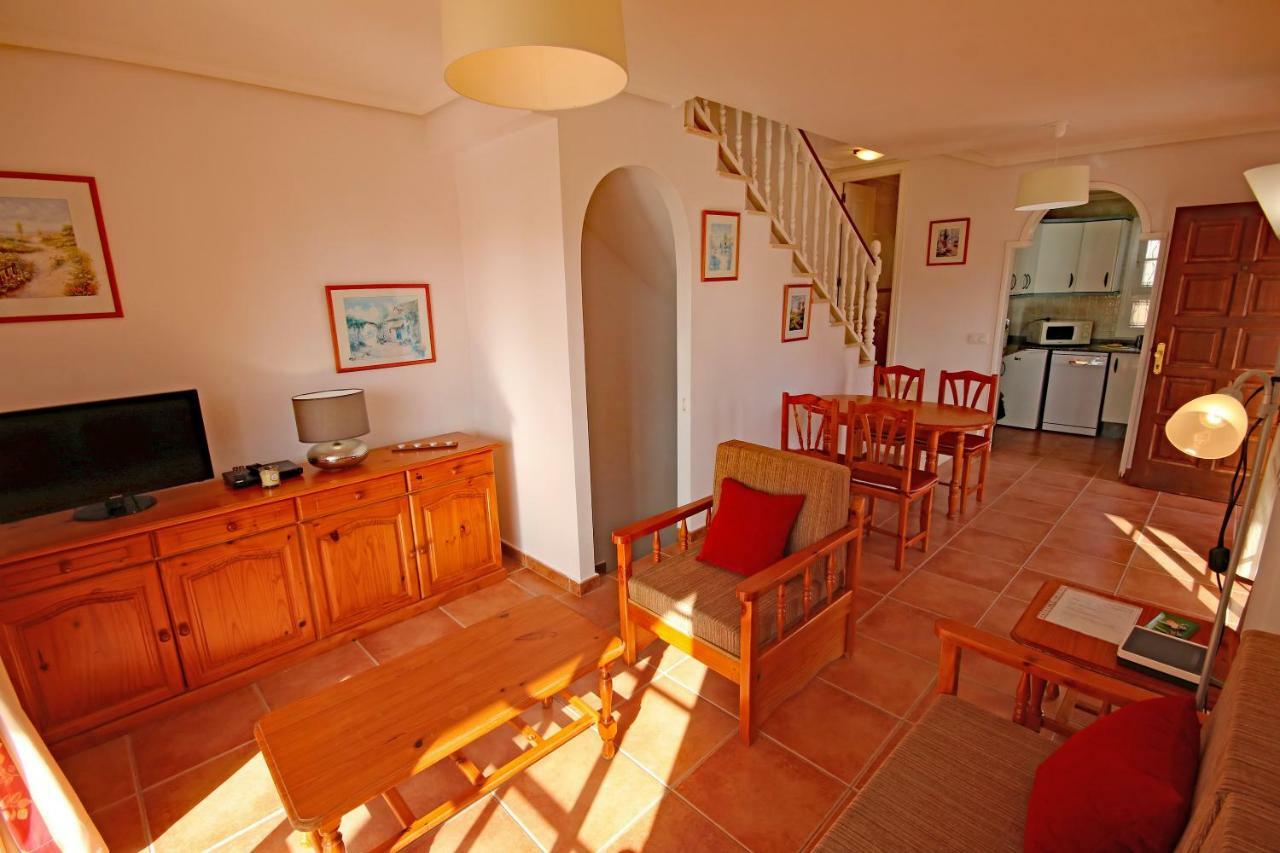 Las Dunas 2 By Rentmedano Pretty 2 Bedroom Villa, Ocean Views, Pool And Wifi El Médano Екстериор снимка