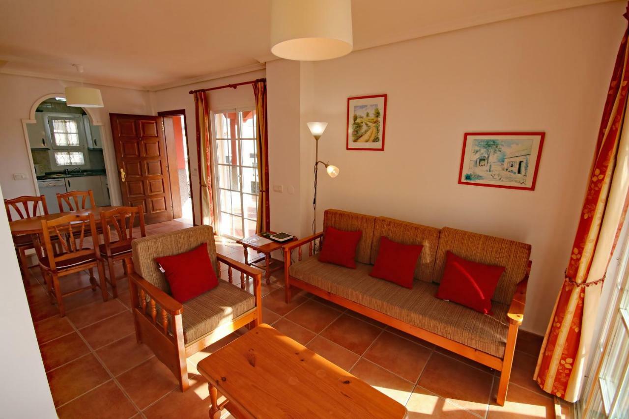 Las Dunas 2 By Rentmedano Pretty 2 Bedroom Villa, Ocean Views, Pool And Wifi El Médano Екстериор снимка