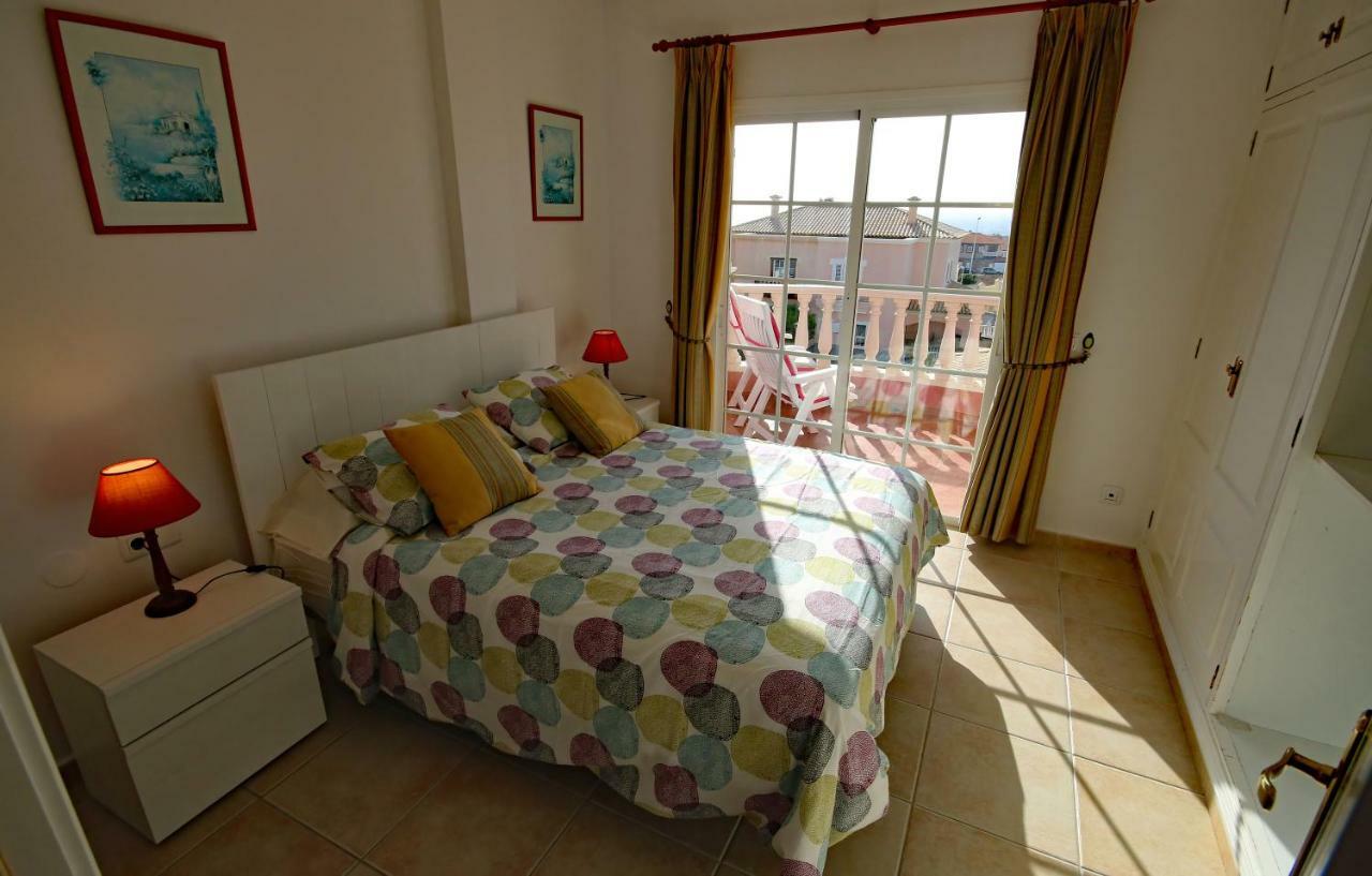 Las Dunas 2 By Rentmedano Pretty 2 Bedroom Villa, Ocean Views, Pool And Wifi El Médano Екстериор снимка